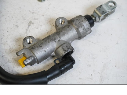 Baksidan på Bromshuvudcylinder från en Kawasaki Versys 1000 -2012 motorcykel.