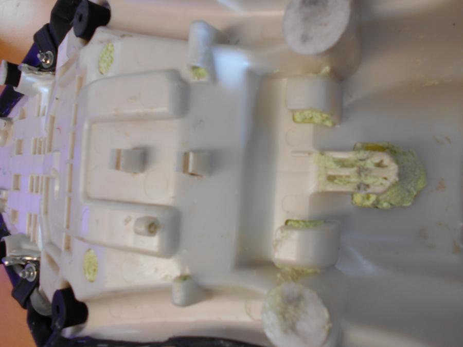 Vänster sida på Sadel från en Yamaha MT-09 -2015 motorcykel.