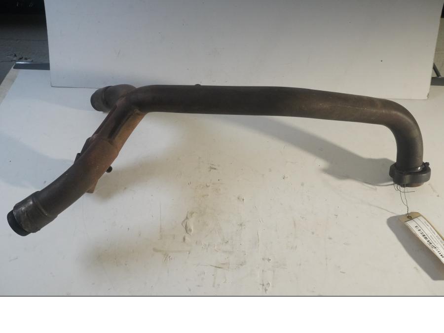 Framsidan på Grenrör från en Ducati Monster 900 -2000 motorcykel.