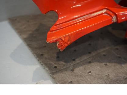 Höger sida på Toppkåpa från en Honda NSR 125 -1998 motorcykel.