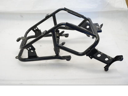 Höger sida på Toppkåpstag från en Yamaha XVZ 13TD -1999 motorcykel.