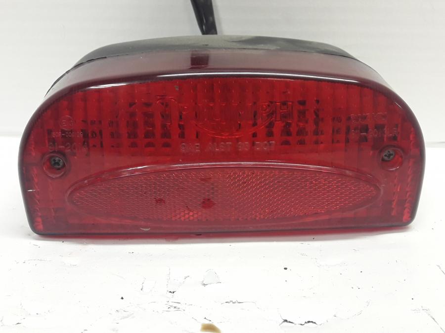 Baksidan på Baklampa från en Triumph Tiger -1999 motorcykel.