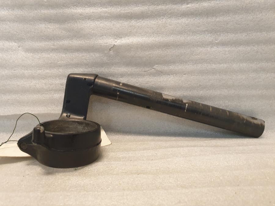 Framsidan på Styre från en Honda CBR 900 RR -2003 motorcykel.