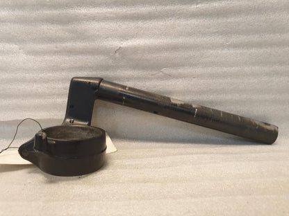 Framsidan på Styre från en Honda CBR 900 RR -2003 motorcykel.