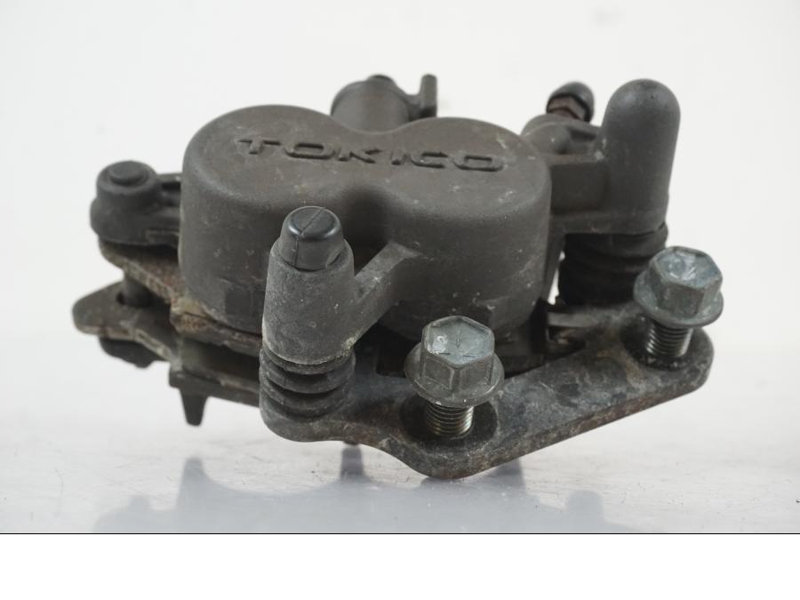 Baksidan på Bromsok från en Suzuki SV 650 S -2005 motorcykel.