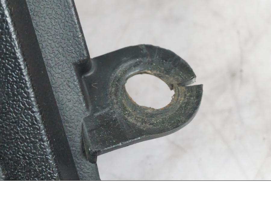 Höger sida på Bensintankskåpa från en Kawasaki ZX-6R -2006 motorcykel.