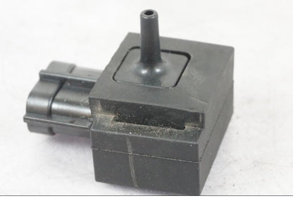 Vänster sida på Mapsensor från en Suzuki GSX-R 750 -2007 motorcykel.