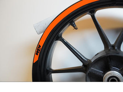 Extrabild5 på Fälg från en KTM 125 Duke -2017 motorcykel.