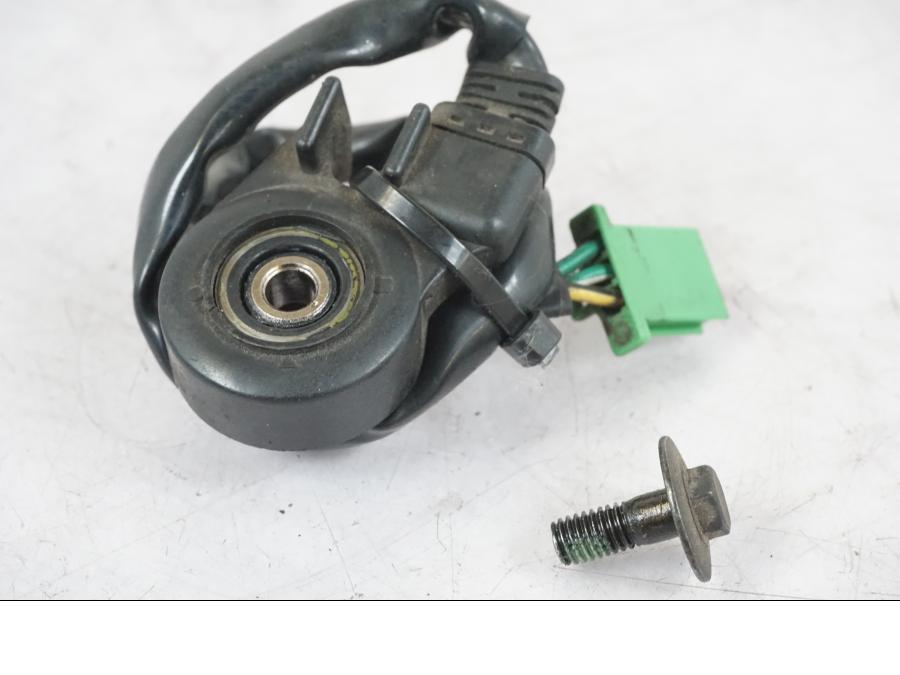 Framsidan på Sidostödsbrytare från en Honda CBR 1000 F -1999 motorcykel.