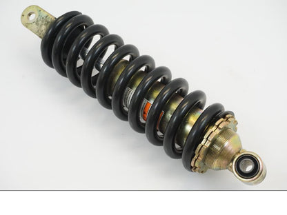 Framsidan på Stötdämpare från en Suzuki VL 1500 -2002 motorcykel.