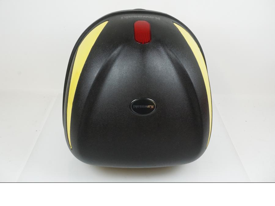 Snett uppifrån på Topbox från en Universal Universal -0 moped.