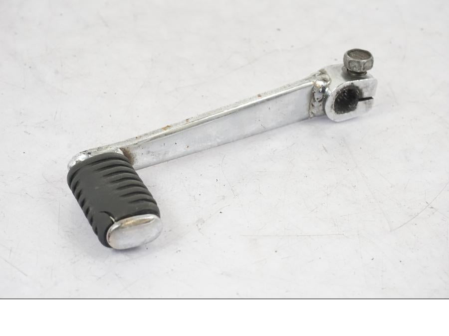 Framsidan på Växelpedal från en Suzuki GSX 550 EF -1985 motorcykel.