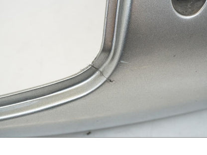 Höger sida på Bakvinge från en Kawasaki ZX-12R -2000 motorcykel.