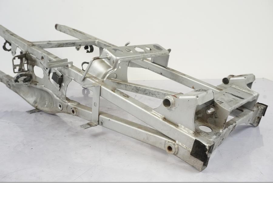 Vänster sida på Bakram från en Honda VFR 750 -1994 motorcykel.