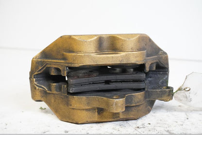 Höger sida på Bromsok från en Honda CBR 600 -2002 motorcykel.