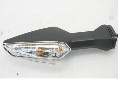 Framsidan på Blinkers från en Kawasaki Z 400 -2020 motorcykel.