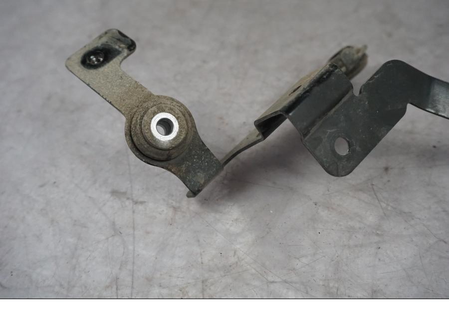 Baksidan på ABS Modulator från en Triumph Tiger Explorer -2016 motorcykel.