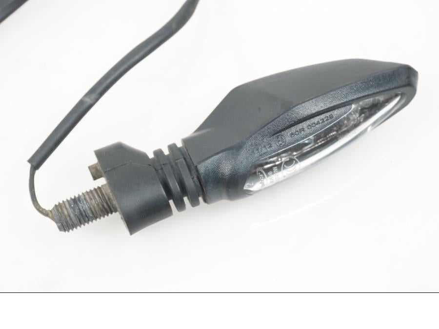 Baksidan på Blinkers LED från en KTM 125 Duke -2020 motorcykel.