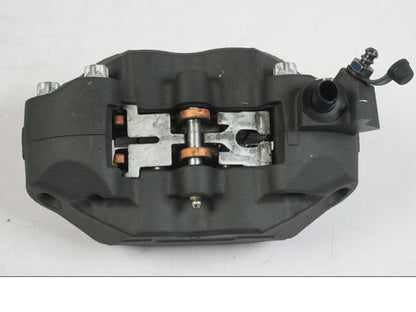 Baksidan på Bromsok från en Kawasaki Z 900 -2021 motorcykel.