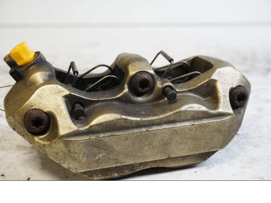 Baksidan på Bromsok från en BMW S 1000 RR -2010 motorcykel.