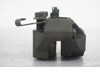 Snett nerifrån på Bromsok från en Yamaha MT 125 -2017 motorcykel.