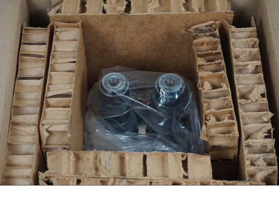 Extrabild1 på Kamaxel från en H-D Touring Road King FLHR/I -2000 motorcykel.