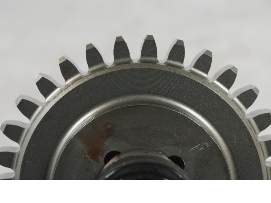 Snett uppifrån på Balansaxel från en Kawasaki Z 900 -2019 motorcykel.