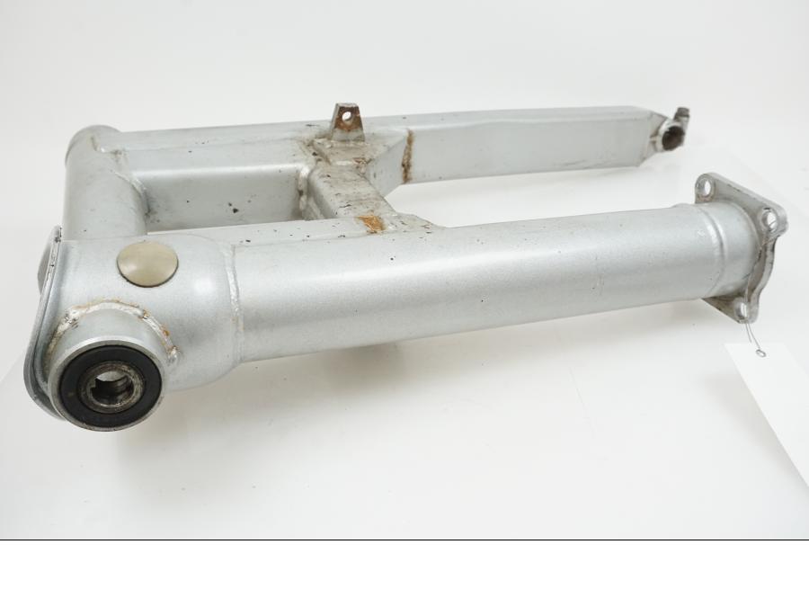 Höger sida på Sving från en Yamaha XJ 900 -1997 motorcykel.