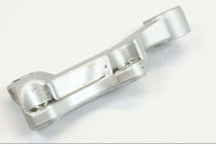 Vänster sida på Bromsoksfäste från en Yamaha TRX 850 -1997 motorcykel.