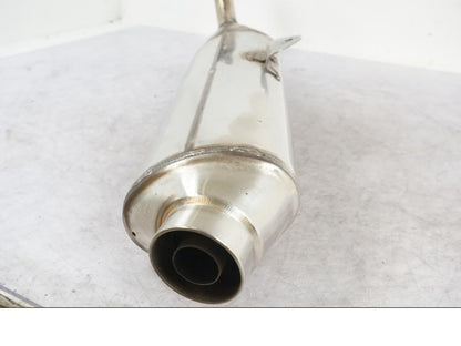 Framsidan på Ljuddämpare från en Honda CBF 1000 -2006 motorcykel.