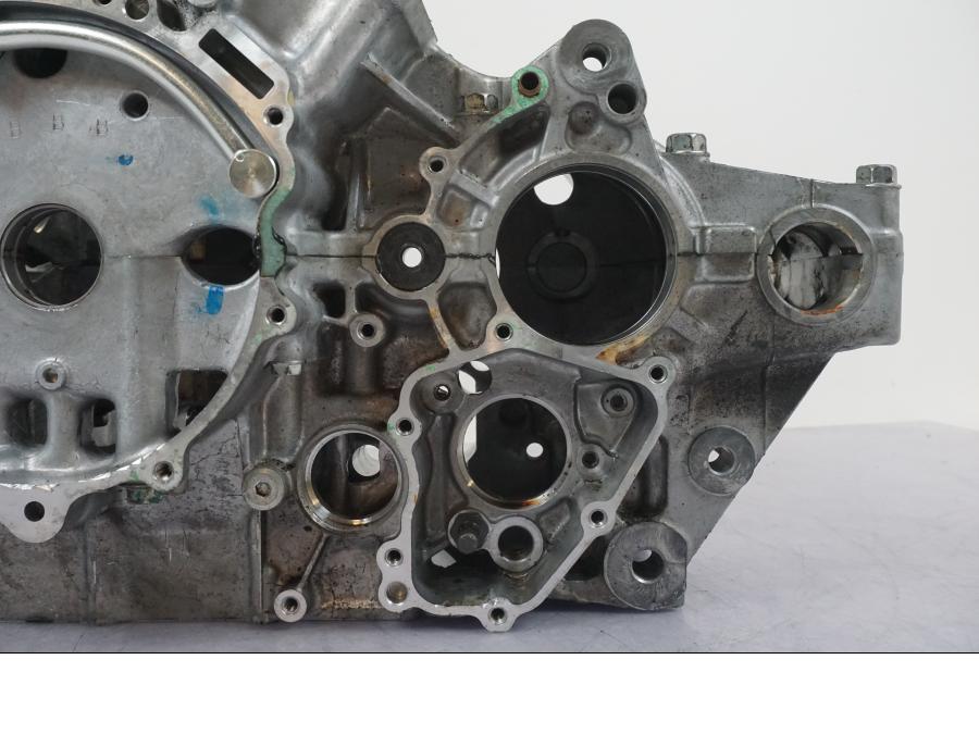 Extrabild3 på Motorblock från en Honda VFR 800 -2005 motorcykel.