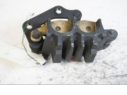 Höger sida på Bromsok från en Kawasaki ER-6N -2006 motorcykel.