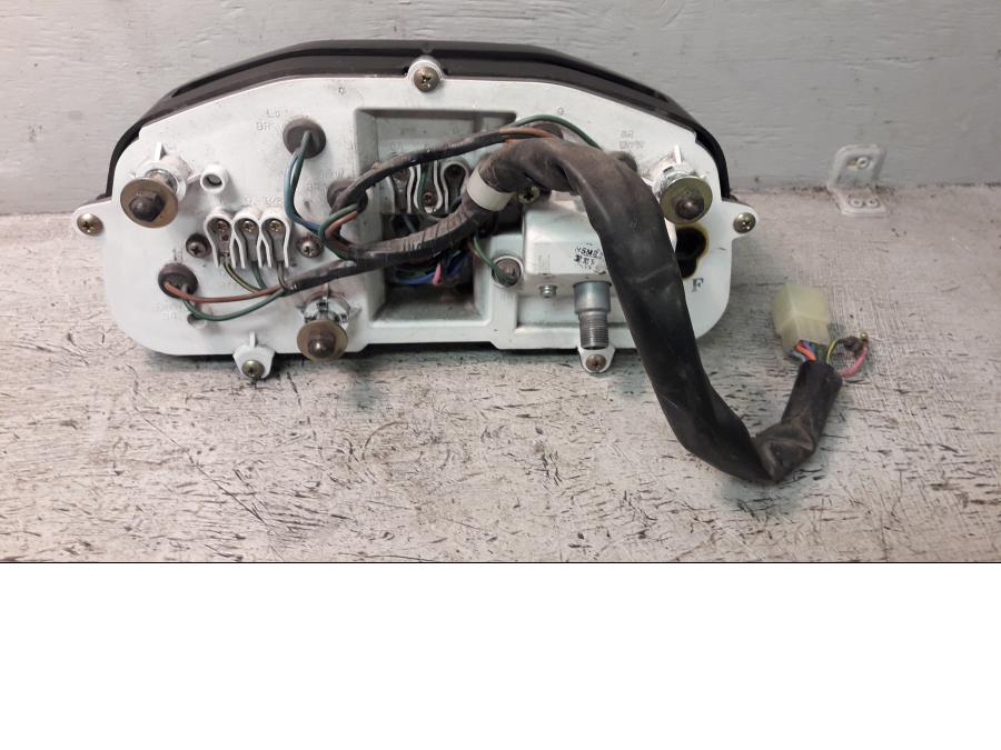 Höger sida på Instrumentpanel från en Honda XL 600 V -1994 motorcykel.