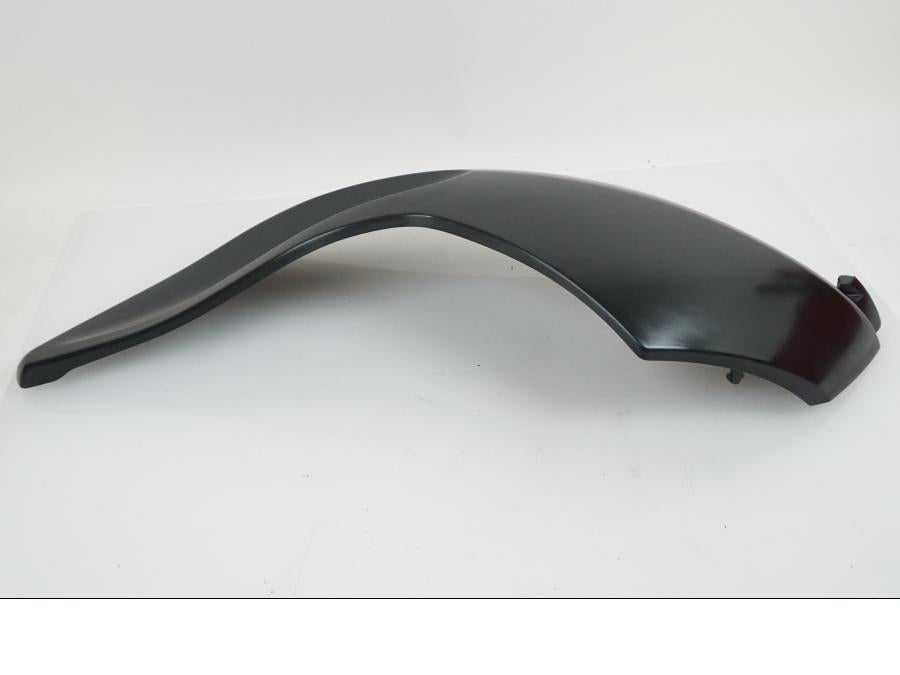 Baksidan på Sidkåpa från en BMW K 1200 R -2005 motorcykel.