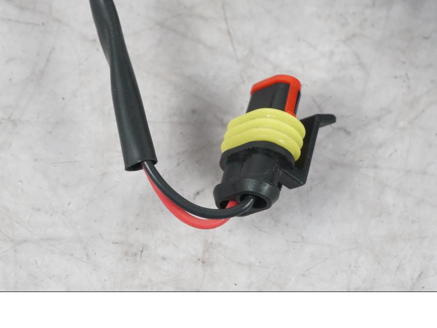 Baksidan på Vattenkylfläkt från en Ducati Multistrada V4 -2024 motorcykel.