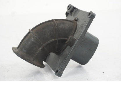 Vänster sida på Luftburksnorkel från en Yamaha MT-07 -2019 motorcykel.