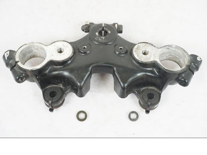 Framsidan på Gaffelkrona från en Suzuki GSX 550 EF -1985 motorcykel.