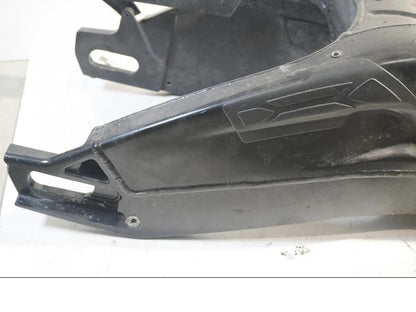 Vänster sida på Sving från en BMW S 1000 RR -2015 motorcykel.