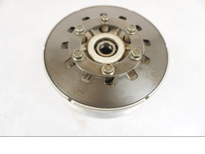 Höger sida på Kopplingskorg från en Yamaha FJR 1300 -2005 motorcykel.