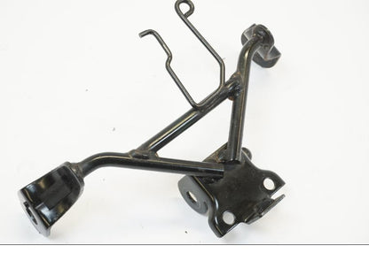 Vänster sida på Strålkastarfäste från en Yamaha XV 535 -1995 motorcykel.