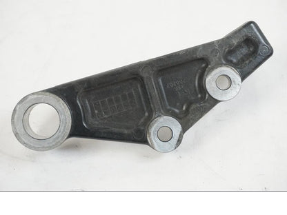 Höger sida på Bromsoksfäste från en Suzuki VZR 1800 -2009 motorcykel.