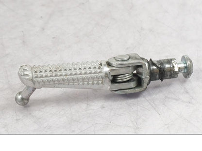 Framsidan på Fotpinne från en Yamaha MT-09 -2016 motorcykel.