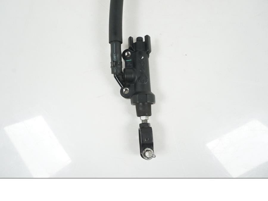 Höger sida på Bromshuvudcylinder från en Yamaha MT-09 Tracer -2021 motorcykel.