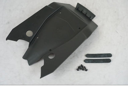 Framsidan på Stänkskydd från en KTM 1290 Super Duke GT -2022 motorcykel.