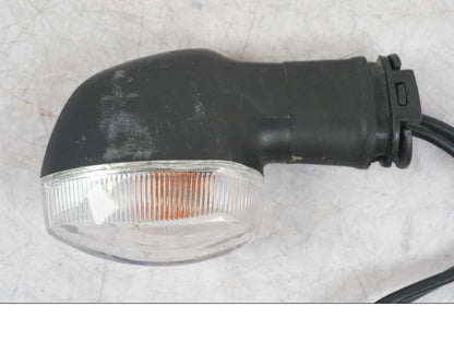 Vänster sida på Blinkers från en Yamaha MT-09 -2016 motorcykel.