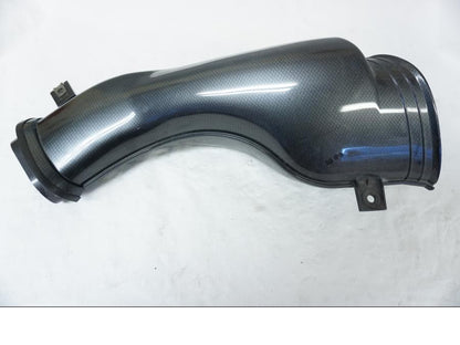 Framsidan på Luftintag från en Suzuki GSX-R 750 -2001 motorcykel.