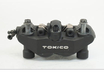 Framsidan på Bromsok från en Suzuki GSX-R 1000 -2005 motorcykel.