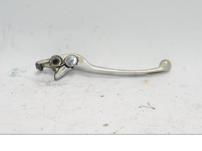 Framsidan på Bromsgrepp från en Suzuki DL 1000 -2003 motorcykel.