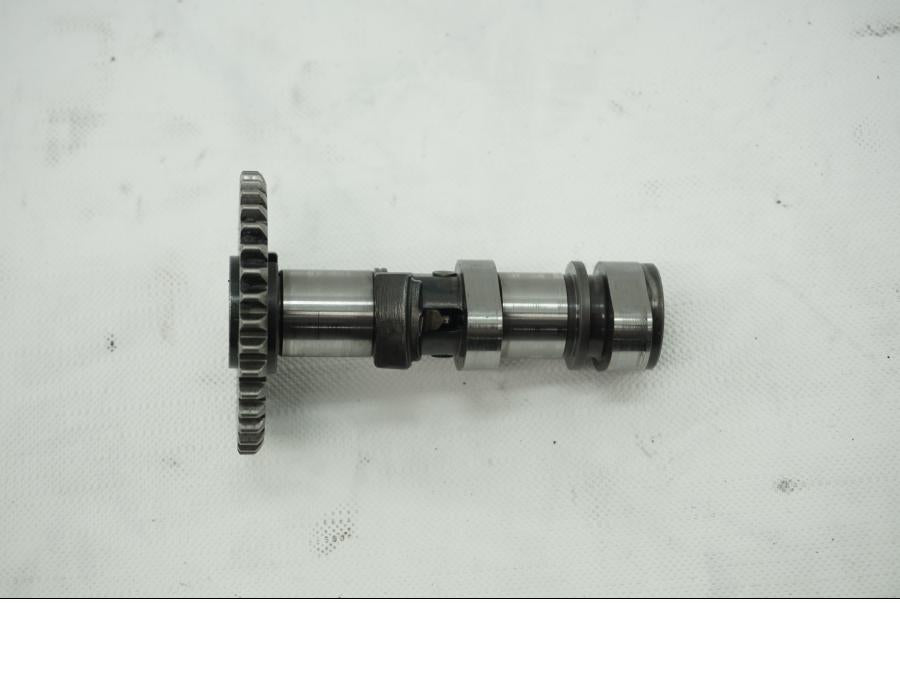 Framsidan på Kamaxel från en KTM Alla -2019 motorcykel.