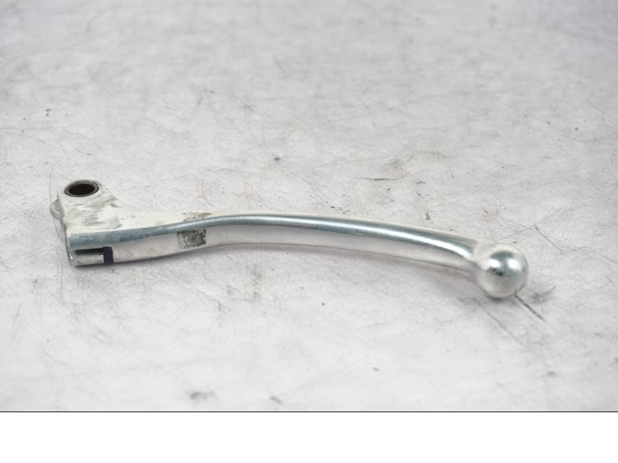 Vänster sida på Kopplingsgrepp från en Honda VT 600 C -1998 motorcykel.